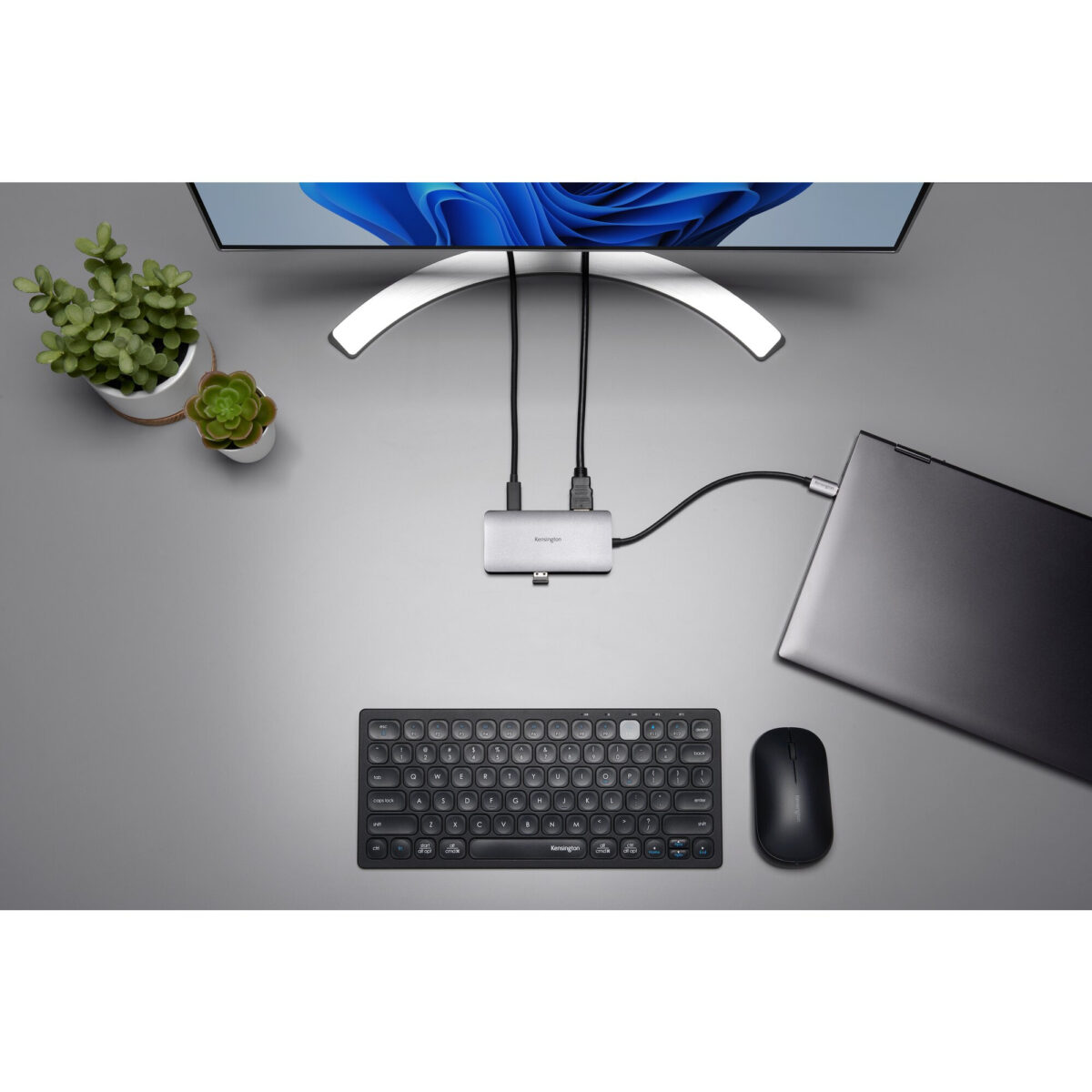 Dock móvil USB-C® sin Driver 8 en 1 UH1400P Dock móvil USB-C® sin Driver 8 en 1 UH1400P
