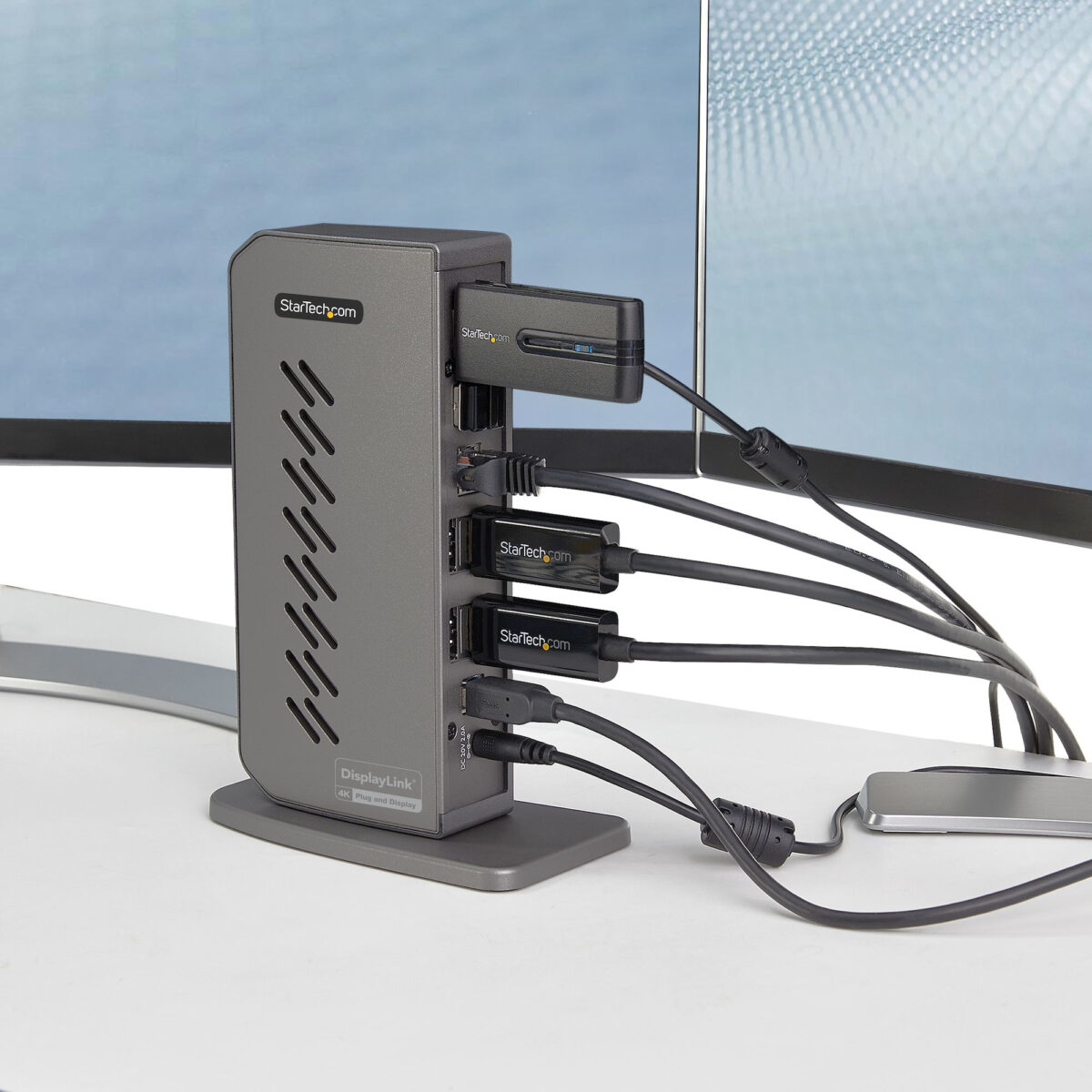 DOCKING STATION USB C O USB-A DOCKING STATION USB C O USB-A
