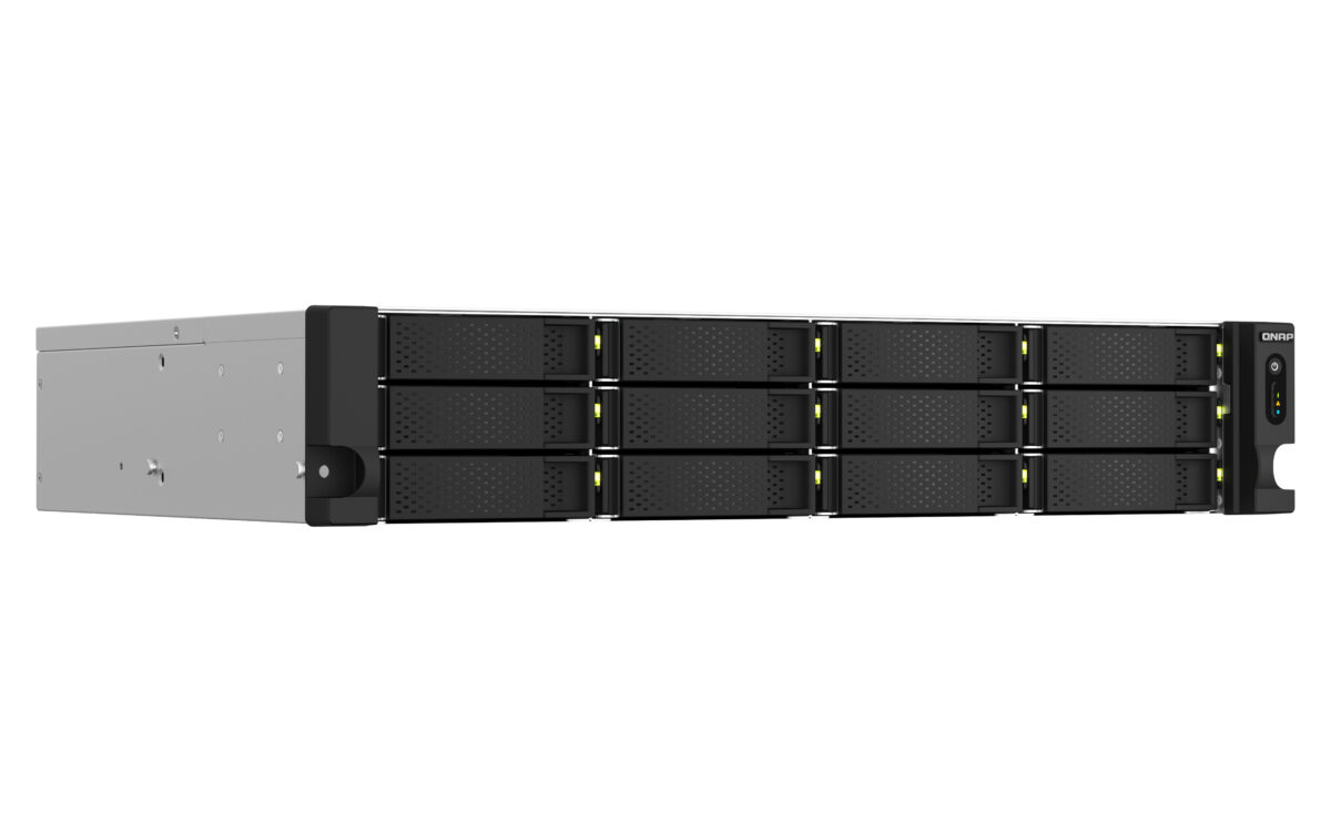 NAS de montaje en rack con procesador Intel® de 4 núcleos, conectividad 2,5GbE de dos puertos y capacidad de expansión PCIe para una transmisión de al NAS de montaje en rack con procesador Intel® de 4 núcleos, conectividad 2,5GbE de dos puertos y capacidad de expansión PCIe para una transmisión de al