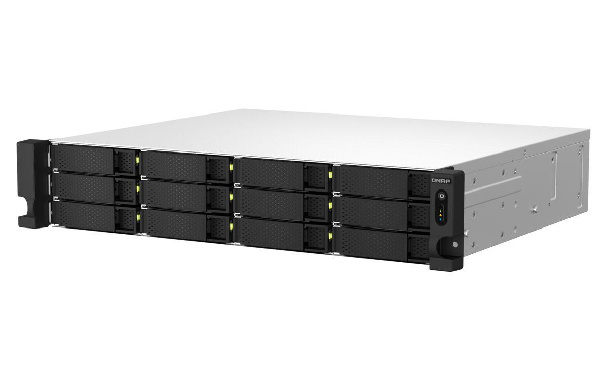 NAS de montaje en rack con procesador Intel® de 4 núcleos, conectividad 2,5GbE de dos puertos y capacidad de expansión PCIe para una transmisión de al NAS de montaje en rack con procesador Intel® de 4 núcleos, conectividad 2,5GbE de dos puertos y capacidad de expansión PCIe para una transmisión de al