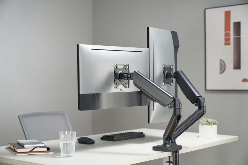 Soporte de sobremesa para dos monitores interactivos de 17"-32"" Soporte de sobremesa para dos monitores interactivos de 17"-32""