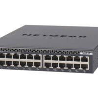Switch gestionable apilable 24x10 G de formato medio con 24x10GBASE-T más de 4xSFP (compartidos)