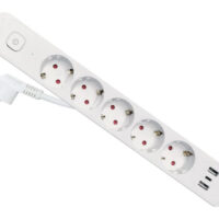 Regleta de 5 tomas de corriente con 3 x USB (1C + 2A)